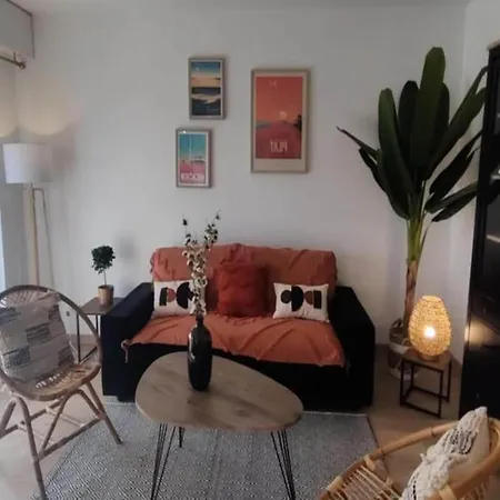 Cozy Spot Near Beach