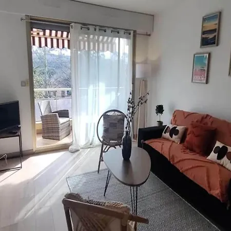 Cozy Spot Near Beach Lejlighed *